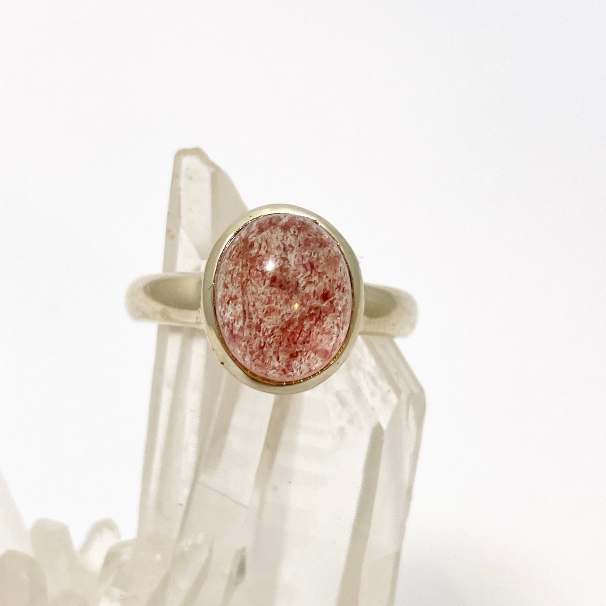 Strawberry Quartz Oval Cabochon Ring Size 8.5 PRGJ760