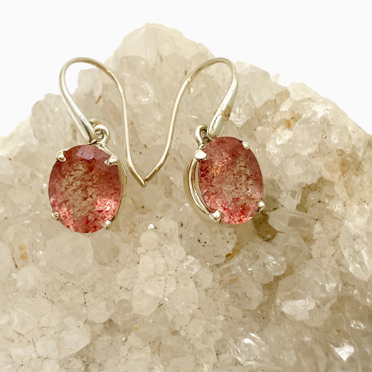 Strawberry Quartz Oval Faceted Earrings PEGJ262