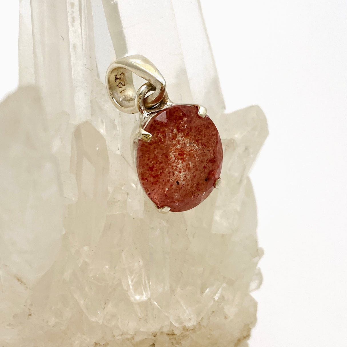 Strawberry Quartz Oval Faceted Pendant PPGJ949