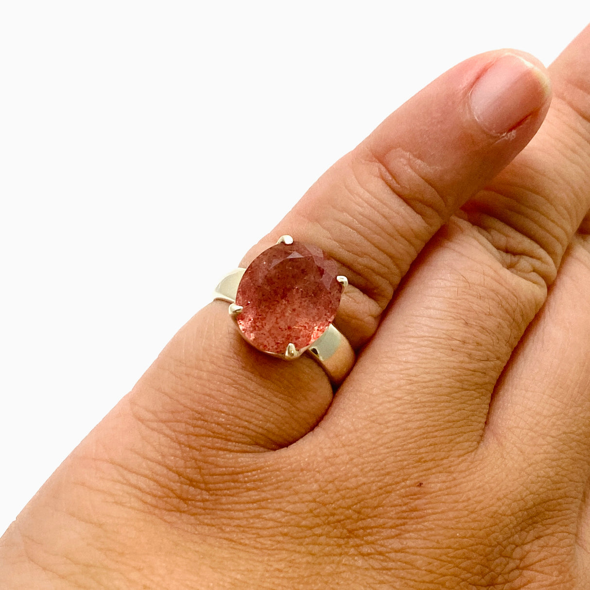 Strawberry Quartz Oval Faceted Ring Size 7.5 PRGJ761