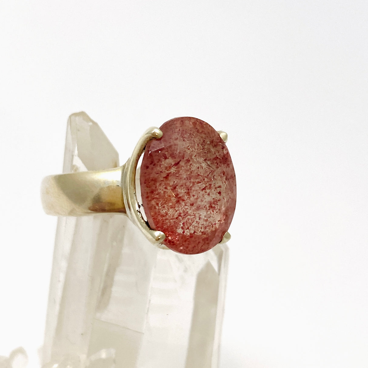 Strawberry Quartz Oval Faceted Ring Size 7 PRGJ762