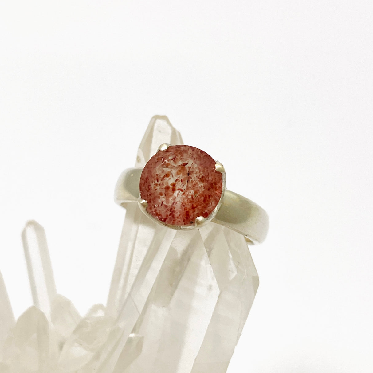 Strawberry Quartz Round Faceted Ring Size 8.5 PRGJ764