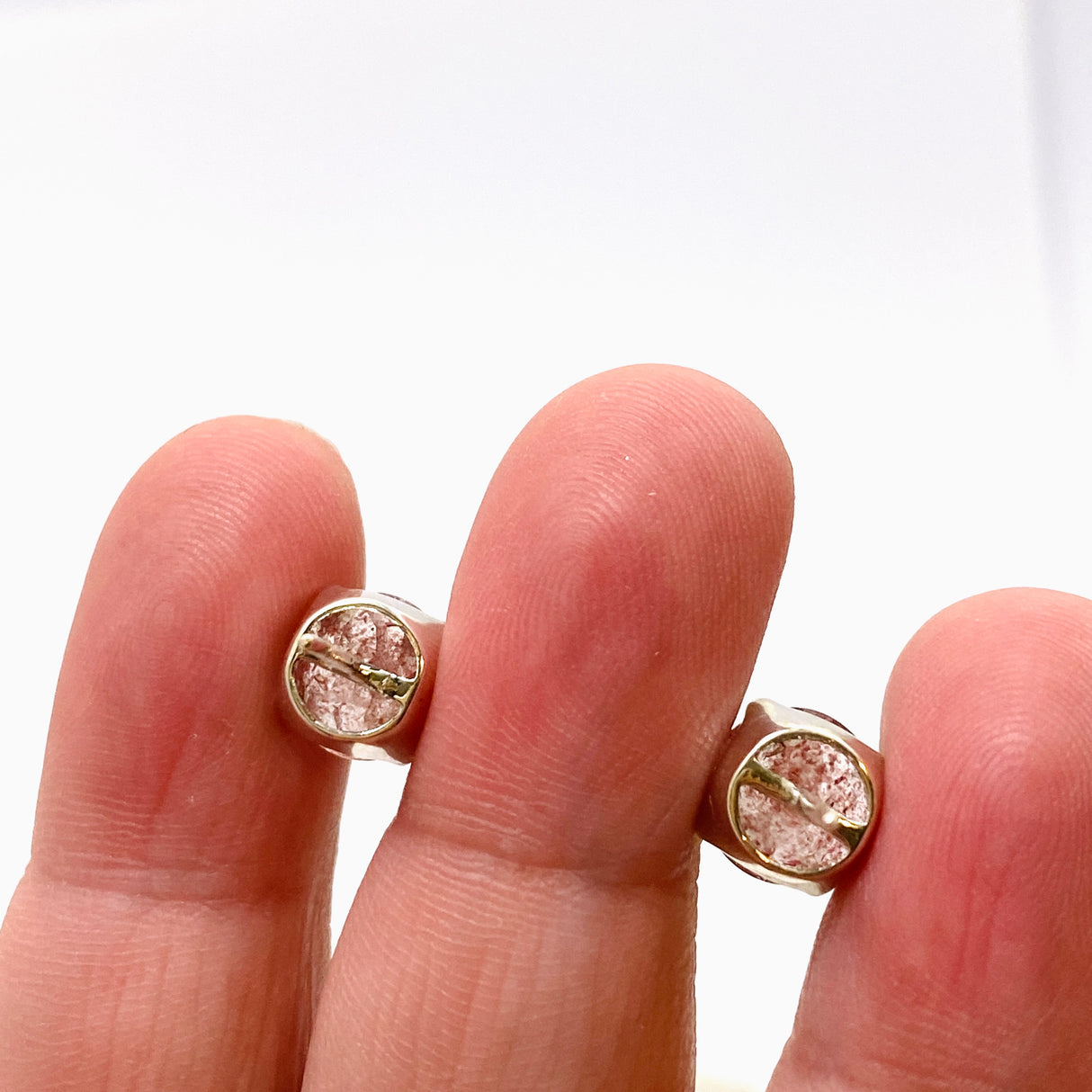 Strawberry Quartz Round Faceted Stud Earrings 9mm PSE033