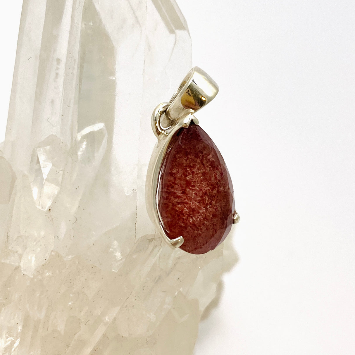 Strawberry Quartz Teardrop Faceted Pendant PPGJ953