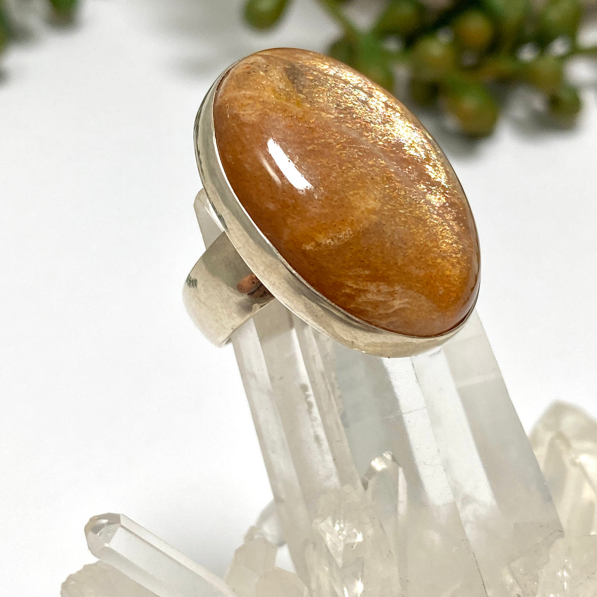 Sunstone oval ring s.8 KPGJ196