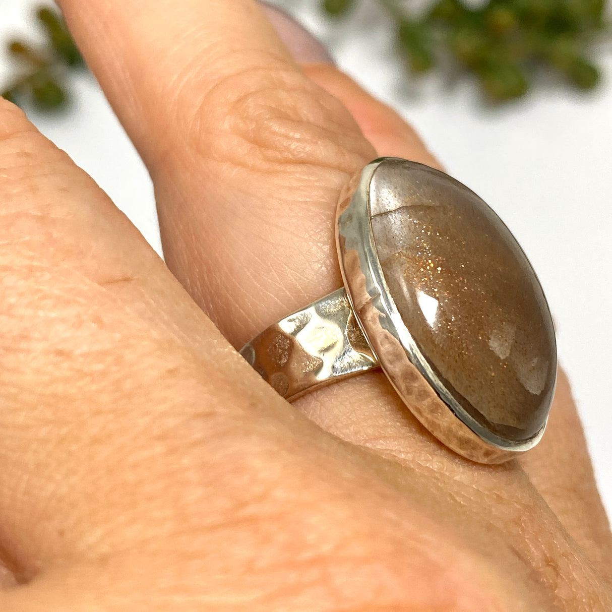 Sunstone oval ring s.6.5 KRGJ2260