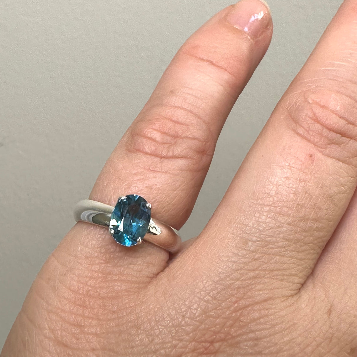 Swiss Blue Topaz Oval Faceted Solitaire Ring Size 5.5 PRGJ799