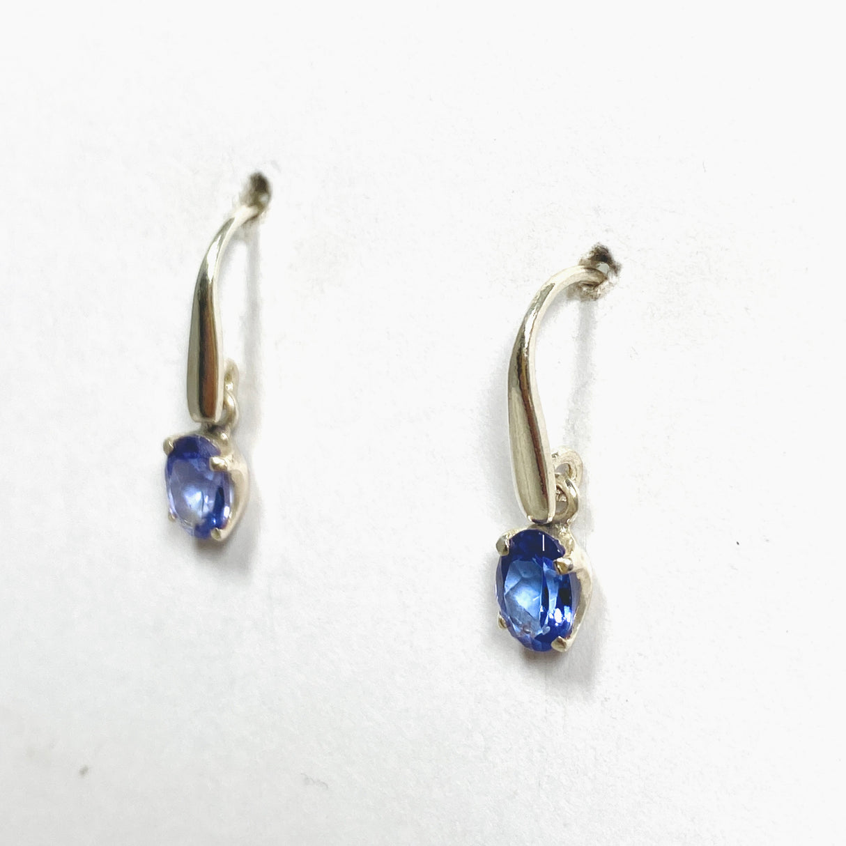 Tanzanite Oval Faceted Earrings PEGJ179