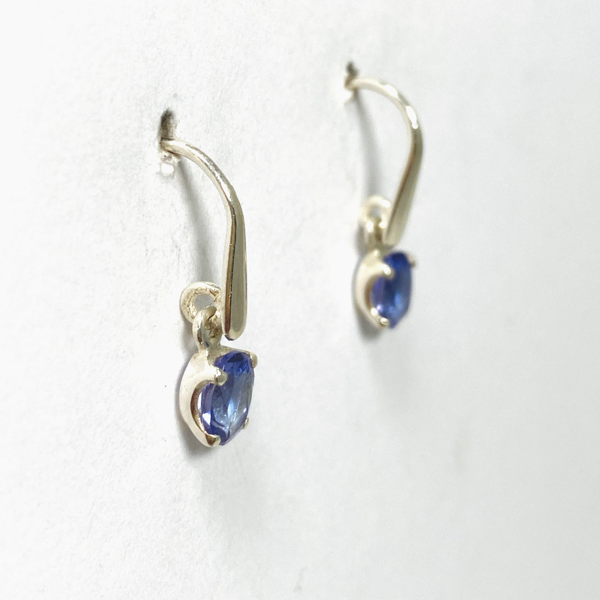 Tanzanite Oval Faceted Earrings PEGJ179