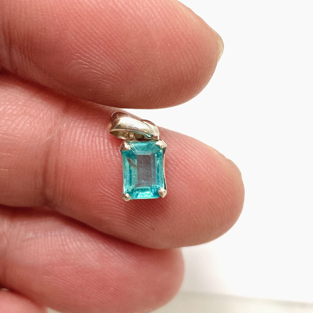 Teal Apatite Rectangular Faceted Pendant PPGJ903