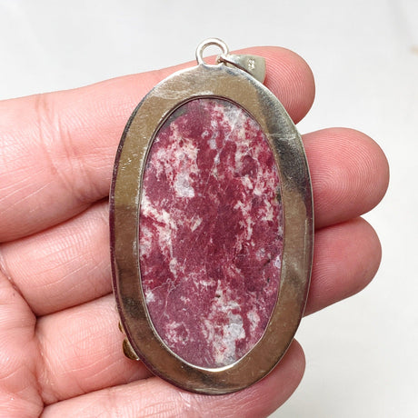 Thulite Oval Pendant in a Decorative Setting KPGJ4485 - Nature's Magick