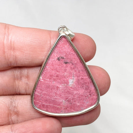 Thulite Teardrop Pendant in a Hammered Setting KPGJ4487 - Nature's Magick