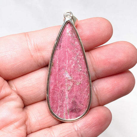 Thulite Teardrop Pendant in a Hammered Setting KPGJ4488 - Nature's Magick