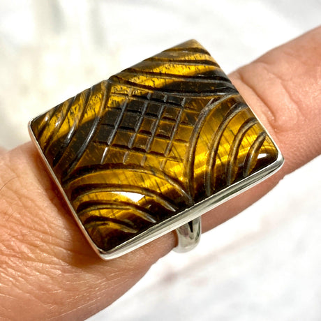 Tiger's eye square pattern ring s.8 KRGJ1284 - Nature's Magick