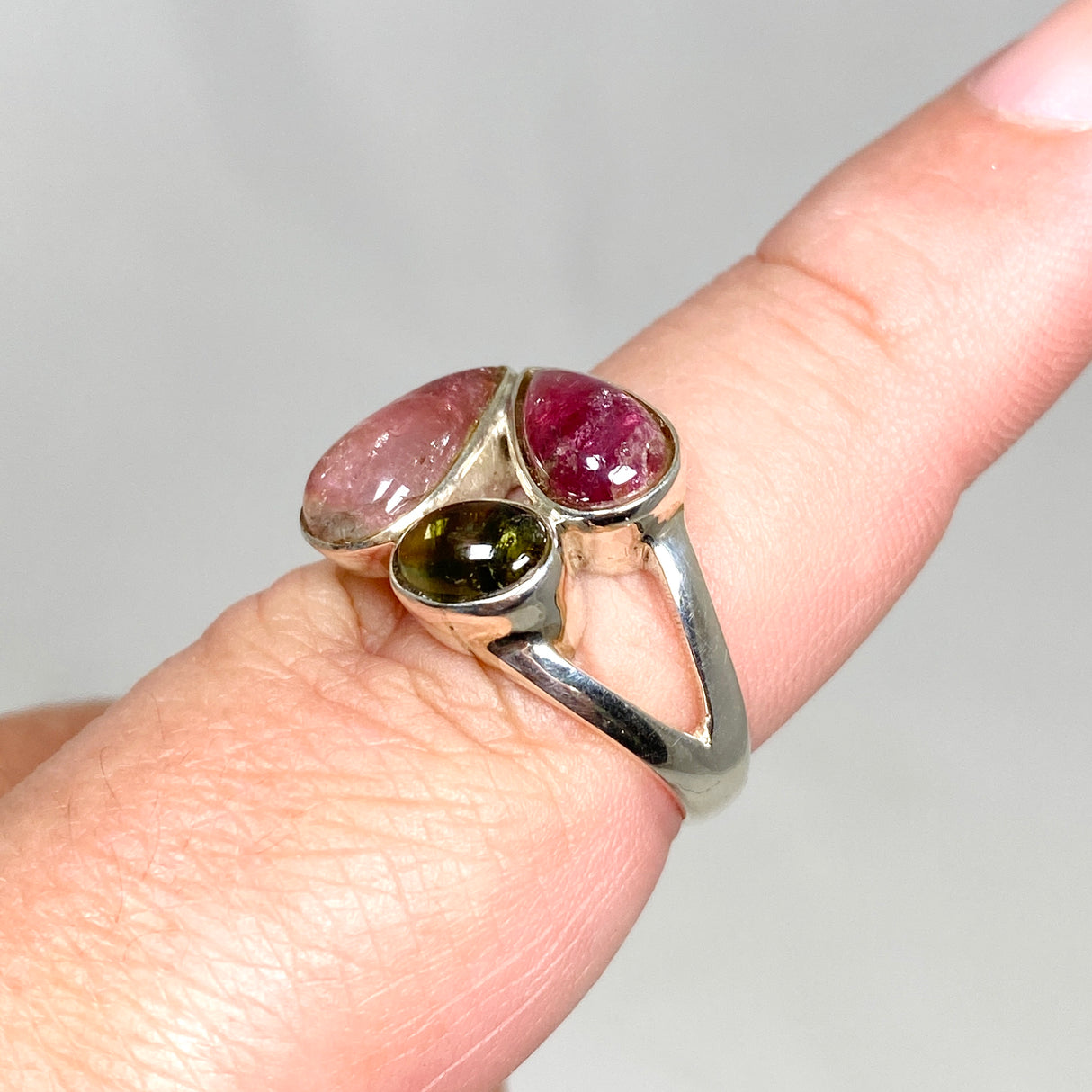 Tourmaline Cabochon Multi-stone Ring Size 9 PRGJ548