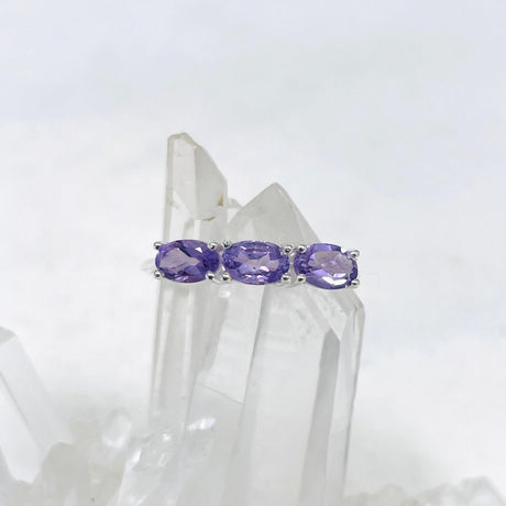 Triple Stone Faceted Ring Amethyst R4226 - Nature's Magick