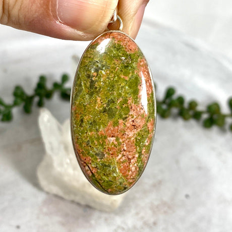 Unakite oval cabochon pendant KPGJ2112 - Nature's Magick