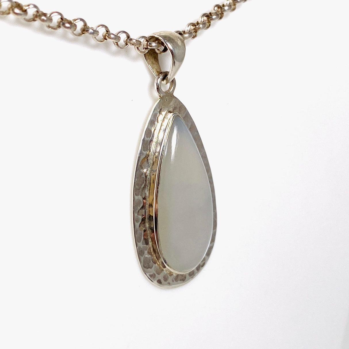 White Moonstone teardrop pendant KPGJ3091 - Nature's Magick