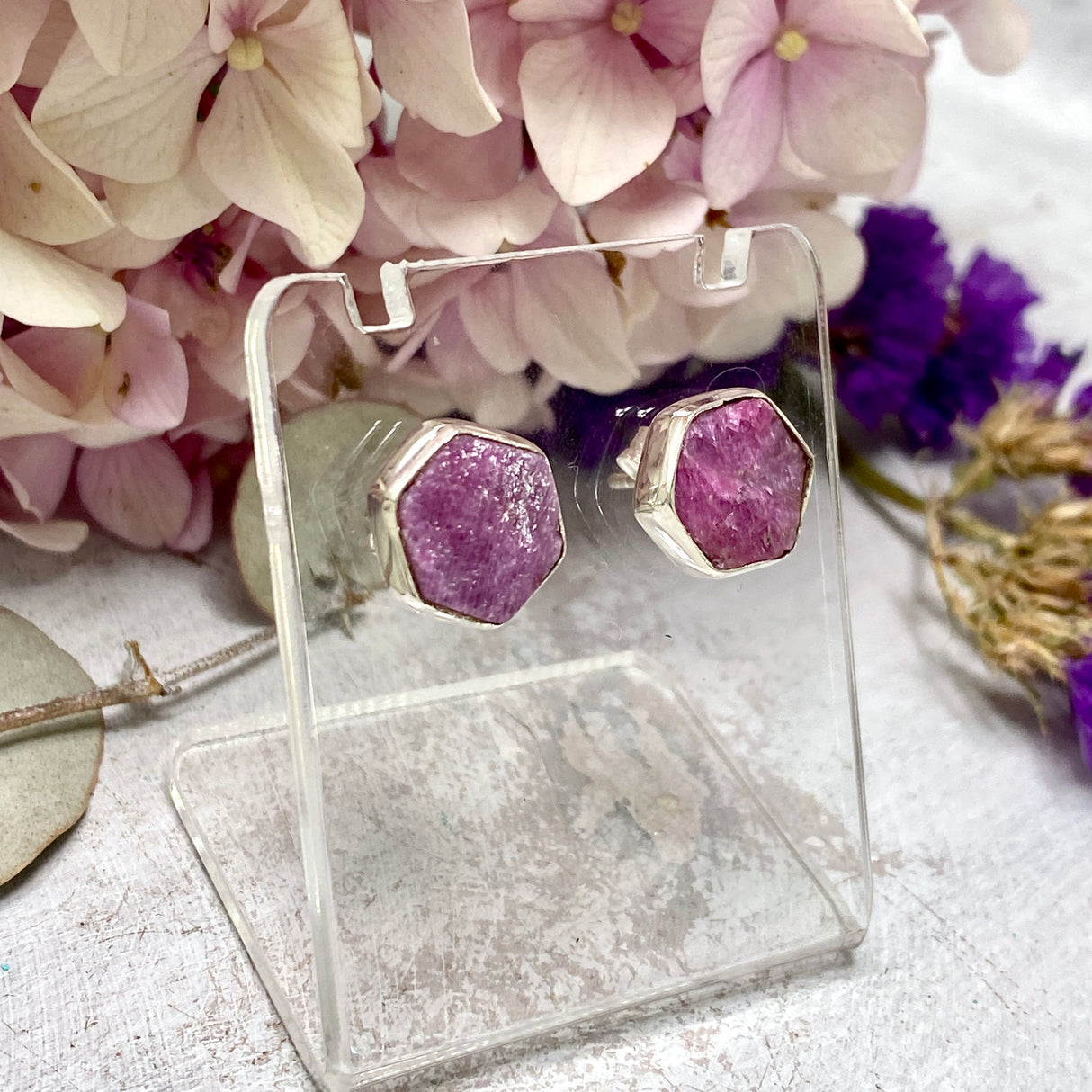 Ruby raw hexagonal stud earrings KEGJ1255