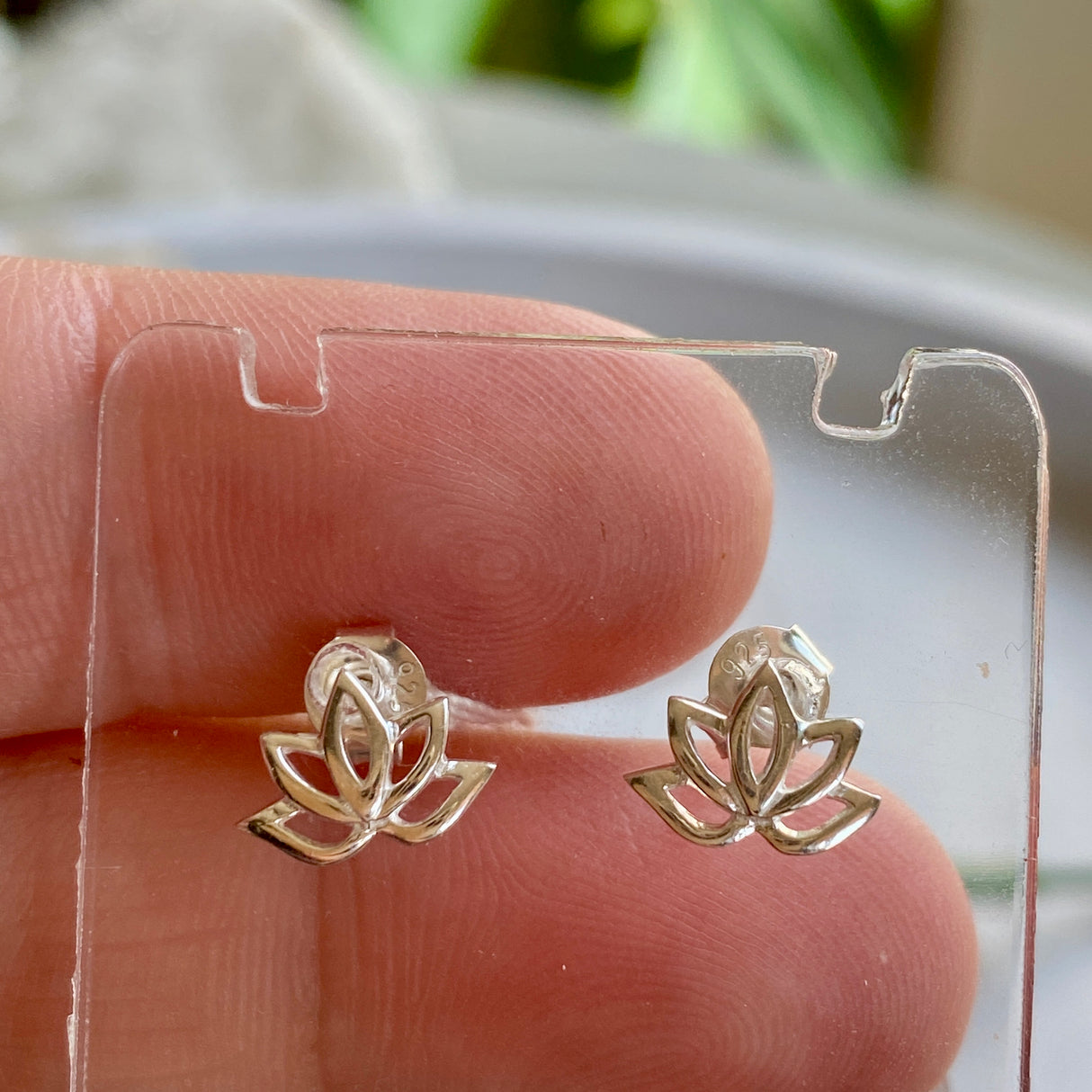 Lotus Flower Stud Earrings SE258