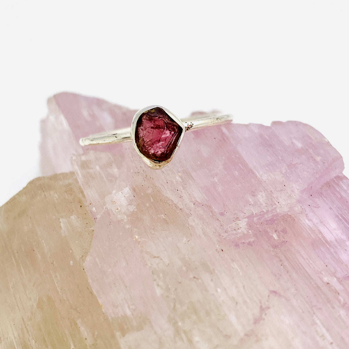 Raw Gemstone fine band ring - Pink Tourmaline