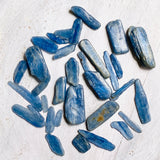 Mini tumbled stones (Chips) 50g - Blue Kyanite