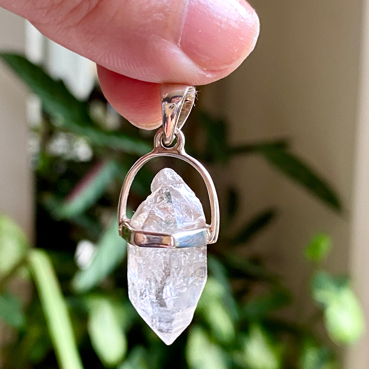 Clear Quartz Double Terminated pendant PPGJ395