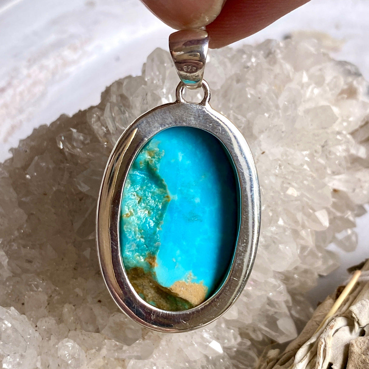 American Turquoise oval pendant KPGJ3216 - Nature's Magick