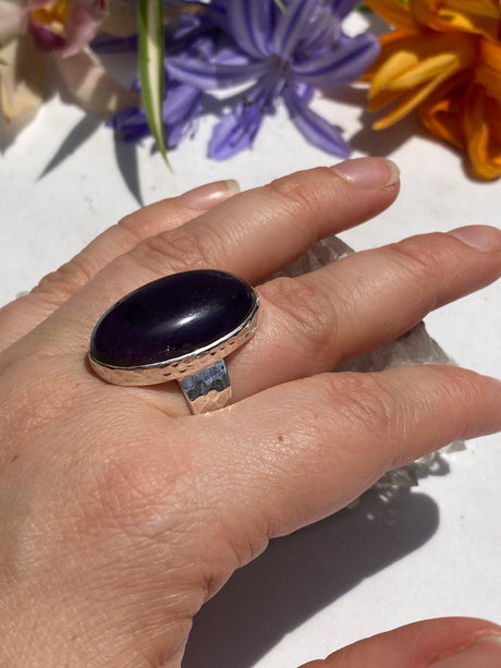 Amethyst Large Oval cabochon ring with beaten band s8 - Nature's Magick