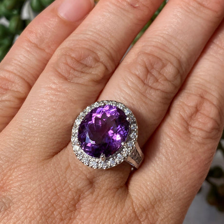 Amethyst oval cut ring with CZ accent s.8 HRGJ-34 - Nature's Magick