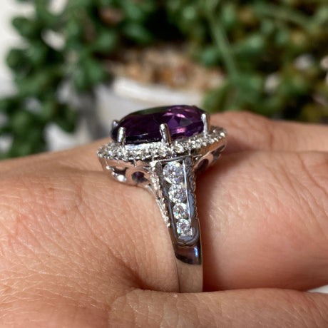 Amethyst oval cut ring with CZ accent s.8 HRGJ-34 - Nature's Magick