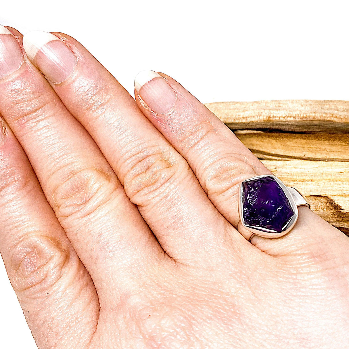 Amethyst raw ring s.7.5 PRGJ206 - Nature's Magick