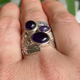 Amethyst triple stone detailed banded ring s.9 SSGJ55 - Nature's Magick