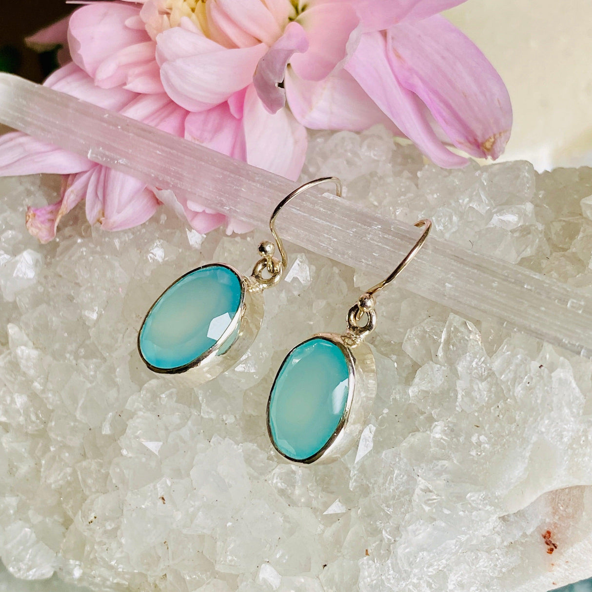 Aquamarine Chalcedony oval faceted earrings KEGJ818 - Nature's Magick