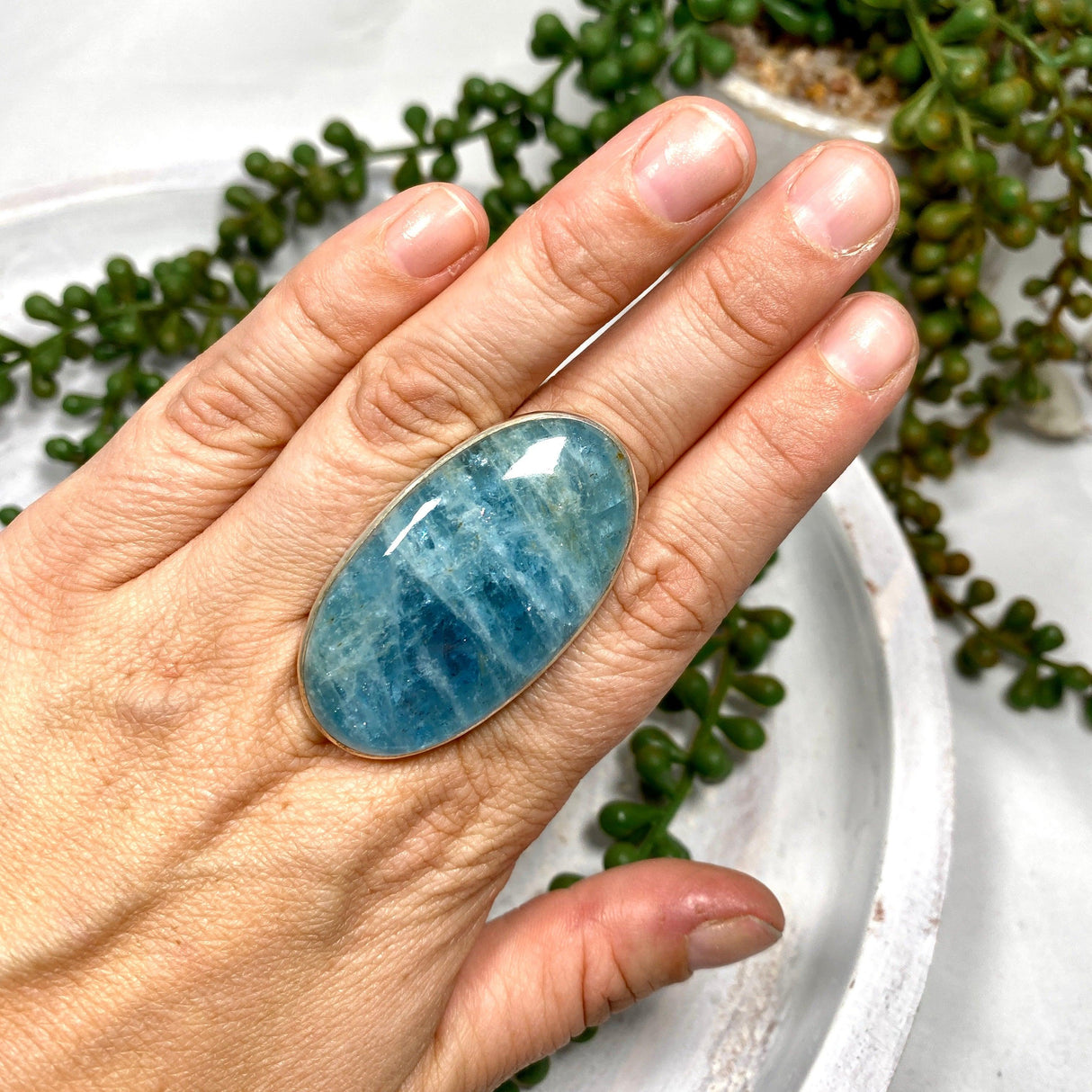 Aquamarine large oval cabochon ring with beaten band s.7 KRGJ1346 - Nature's Magick