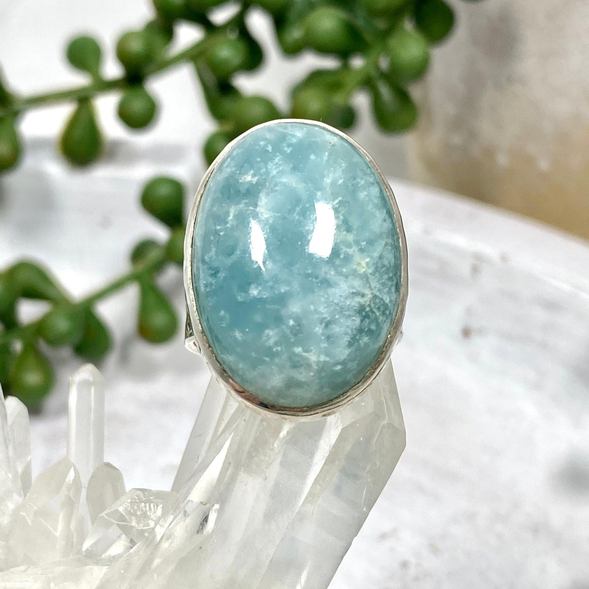 Aquamarine Oval Cabochon Ring with Hammered Band Size 8 KPGJ1355 - Nature's Magick