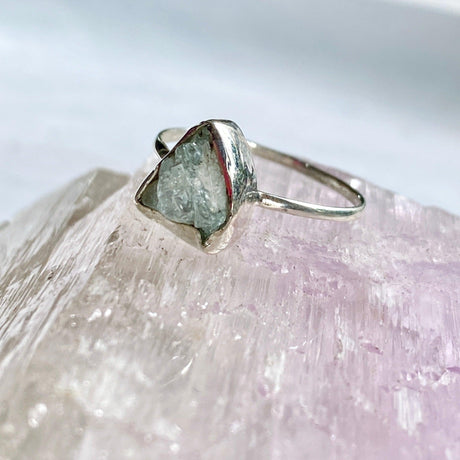 Aquamarine Raw Crystal Fine Band Ring R3701-AQ - Nature's Magick