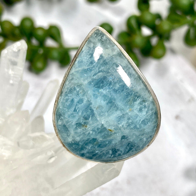 Aquamarine teardrop cabochon ring with beaten band s.8 KPGJ1345 - Nature's Magick