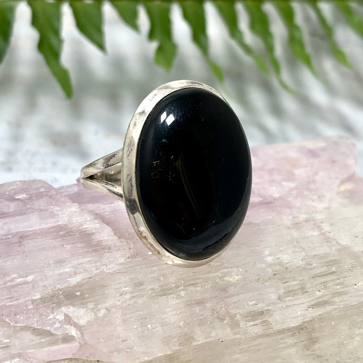Black Onyx oval cabochon ring with split band Size 10 KRGJ1644 - Nature's Magick