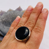 Black Onyx round cabochon ring with split band s.9 KRGJ1637 - Nature's Magick