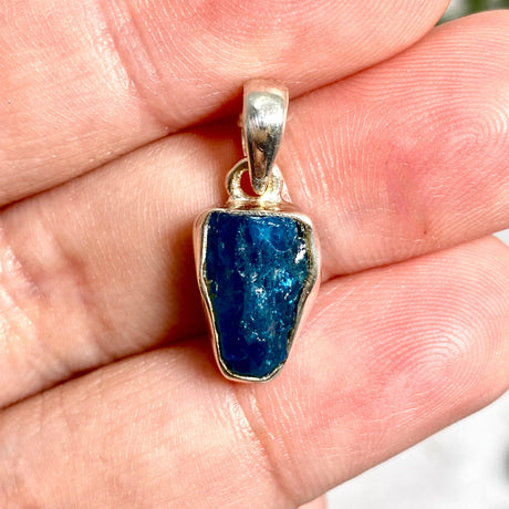 Blue Apatite petite raw pendant PPR-BAP - Nature's Magick