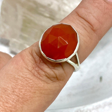 Carnelian oval faceted ring s.8 KRGJ2121 - Nature's Magick