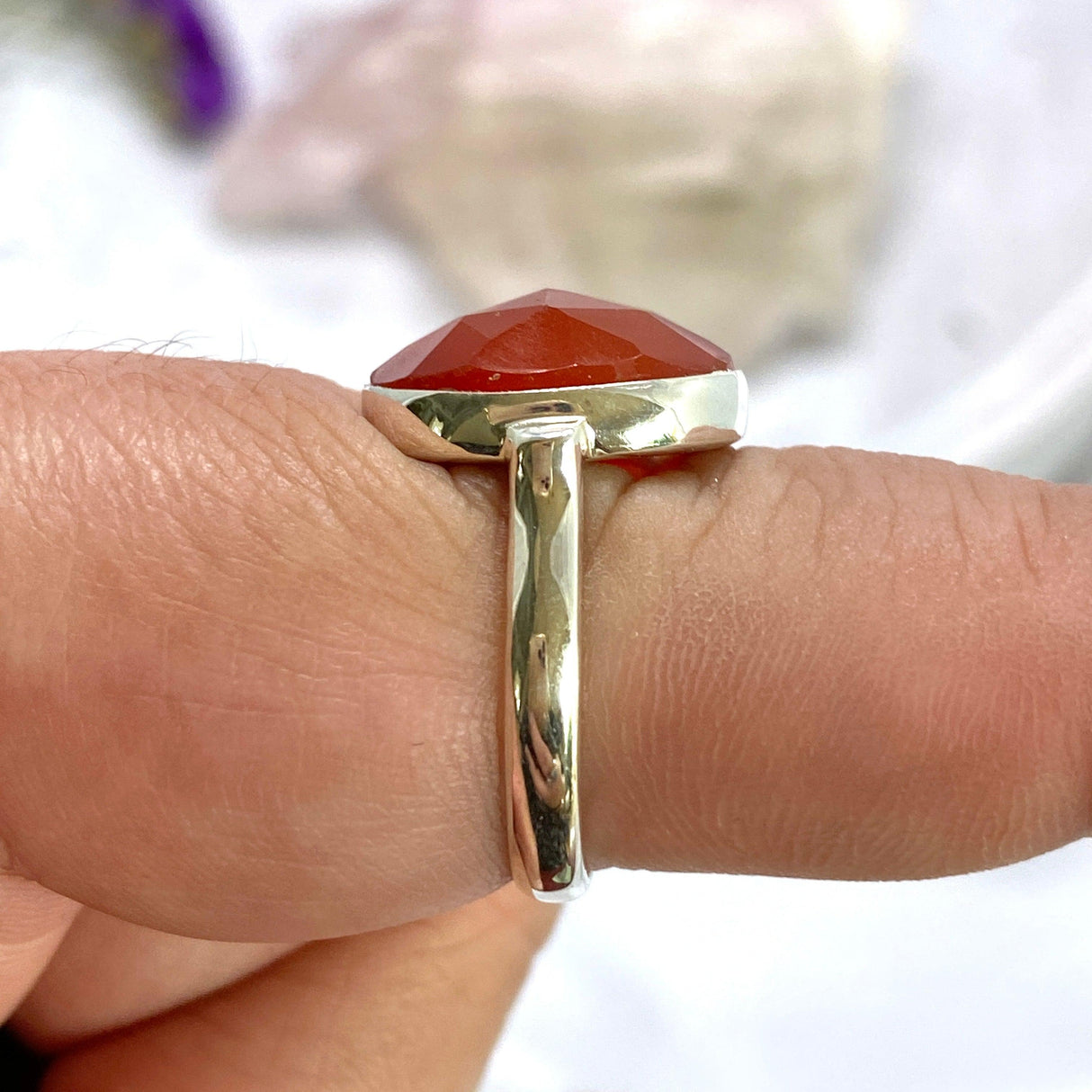 Carnelian oval faceted ring s.9 KRGJ2551 - Nature's Magick