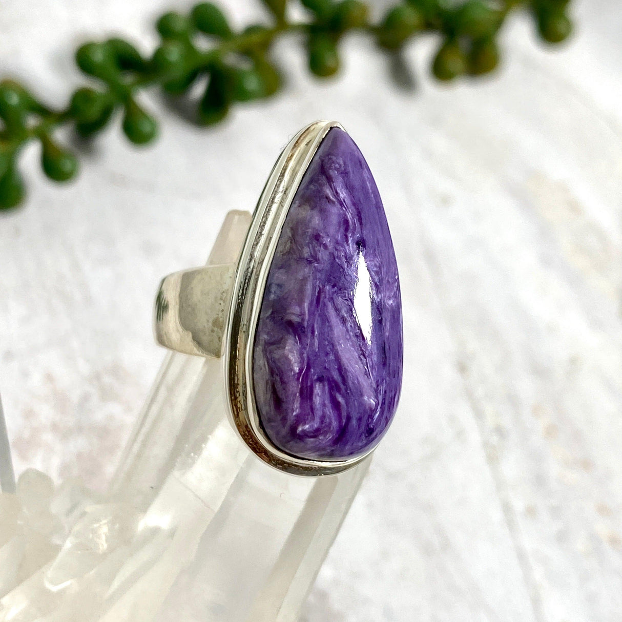 Charoite teardrop ring s.7 KRGJ2077 - Nature's Magick