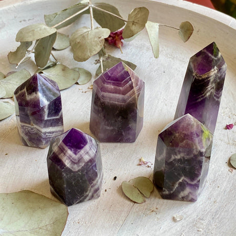 Chevron Amethyst mini generator - Nature's Magick