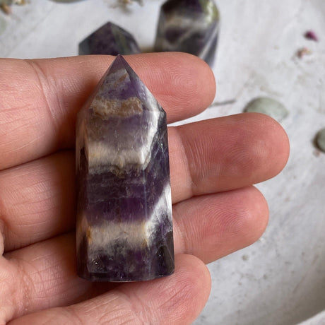 Chevron Amethyst mini generator - Nature's Magick