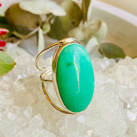 Chrysoprase oval split band ring s.8 KRGJ2134 - Nature's Magick