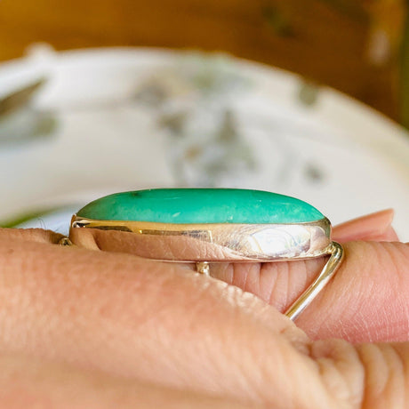 Chrysoprase oval split band ring s.8 KRGJ2134 - Nature's Magick