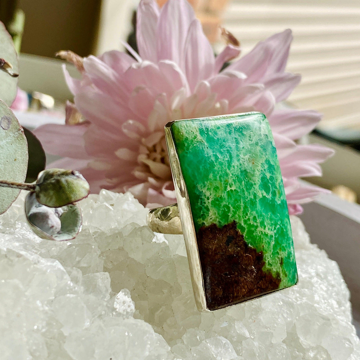 Chrysoprase rectangle ring s.10.5 KRGJ673 - Nature's Magick