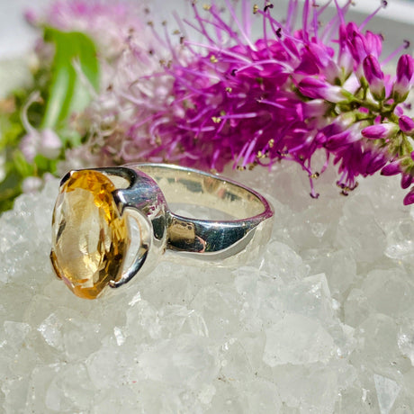 Citrine oval faceted ring s.7 KRGJ2147 - Nature's Magick